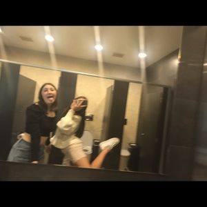 Meet your Posher, Tayla